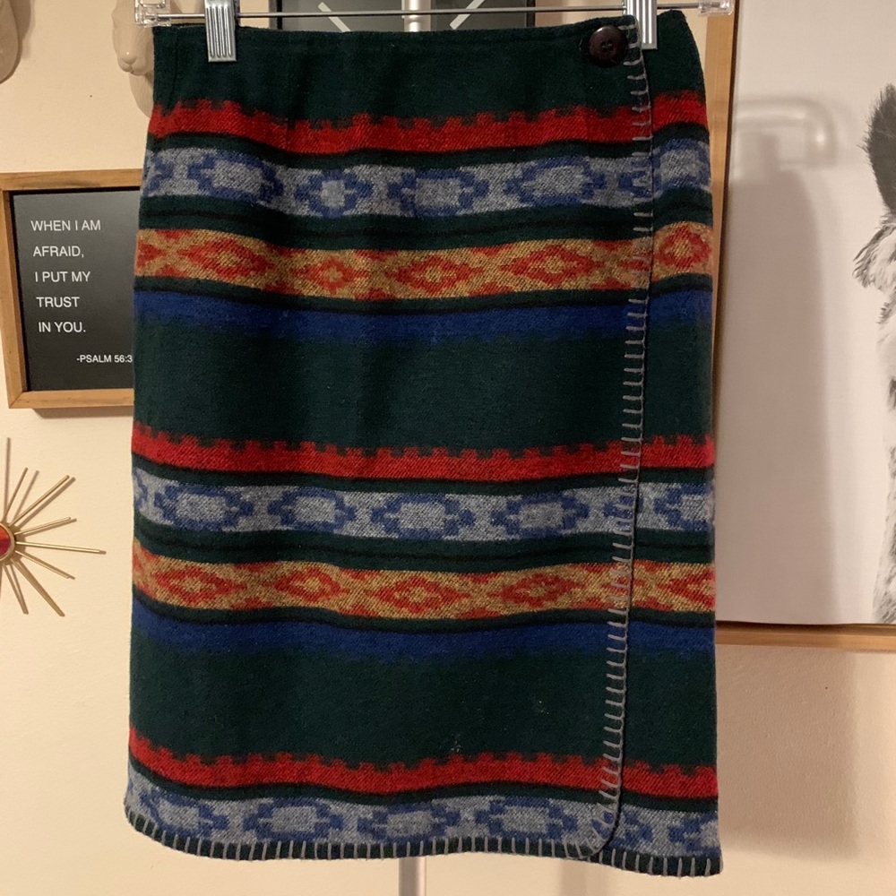 Vintage wool like skirt